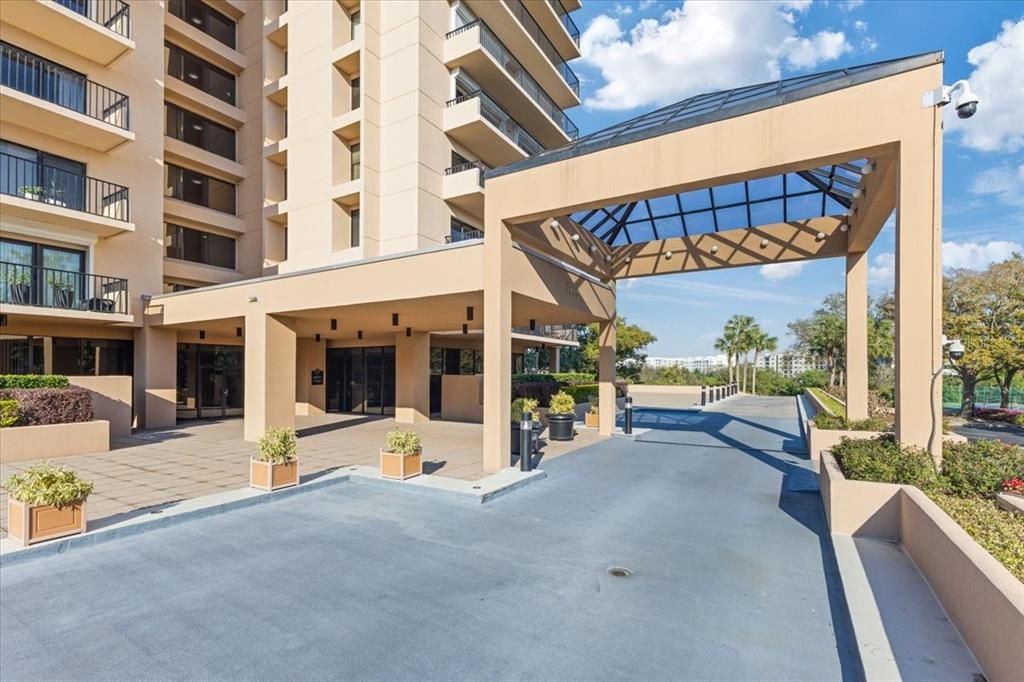 For Rent: $3,500 (2 beds, 2 baths, 1870 Square Feet)