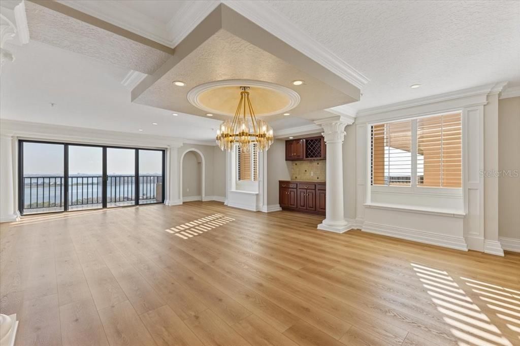For Rent: $3,500 (2 beds, 2 baths, 1870 Square Feet)