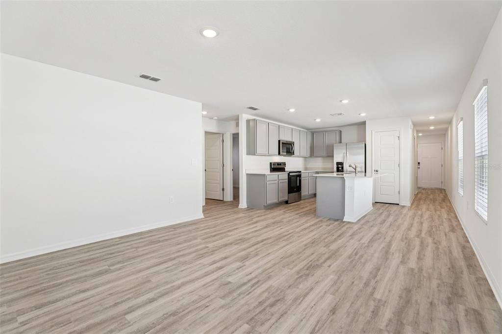 En Venta: $288,490 (3 camas, 2 baños, 1302 Pies cuadrados)