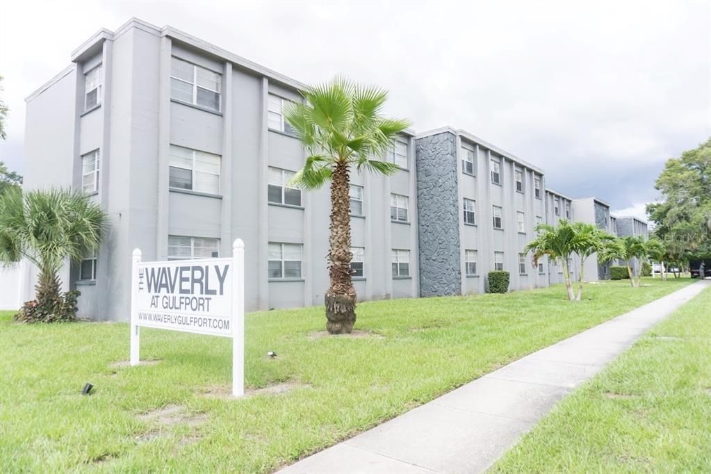For Rent: $1,349 (2 beds, 1 baths, 1000 Square Feet)