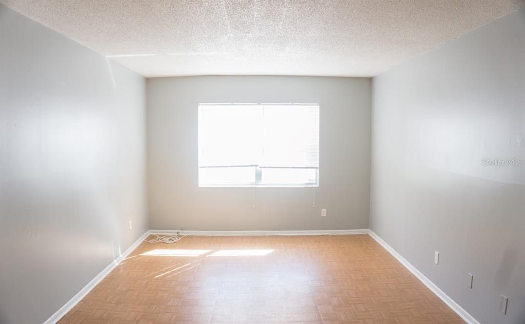 For Rent: $1,349 (2 beds, 1 baths, 1000 Square Feet)