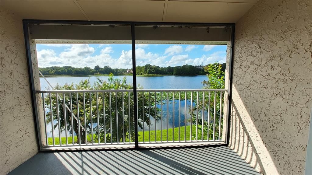 En Venta: $169,000 (2 camas, 2 baños, 1053 Pies cuadrados)
