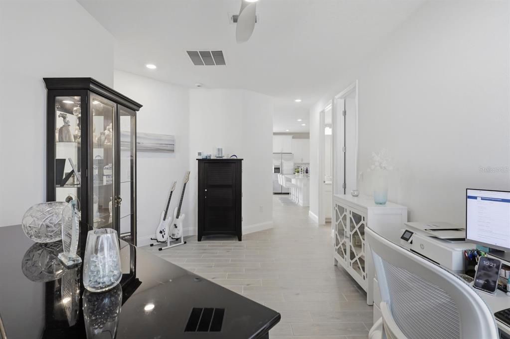 For Sale: $404,990 (3 beds, 2 baths, 2139 Square Feet)
