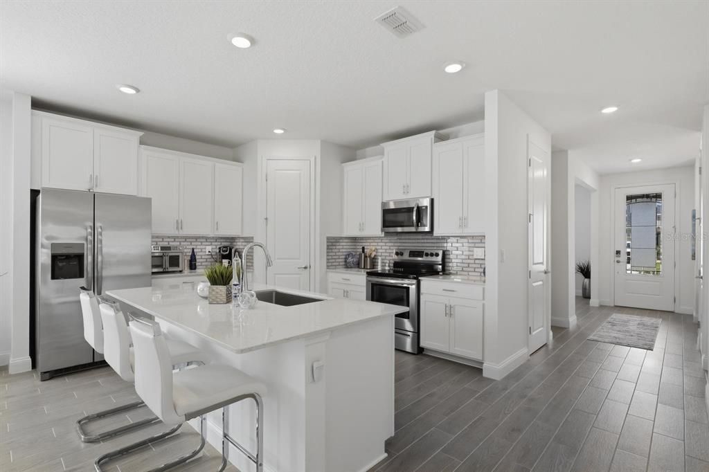 For Sale: $404,990 (3 beds, 2 baths, 2139 Square Feet)