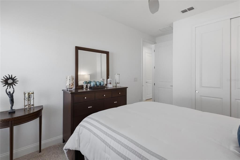 For Sale: $404,990 (3 beds, 2 baths, 2139 Square Feet)