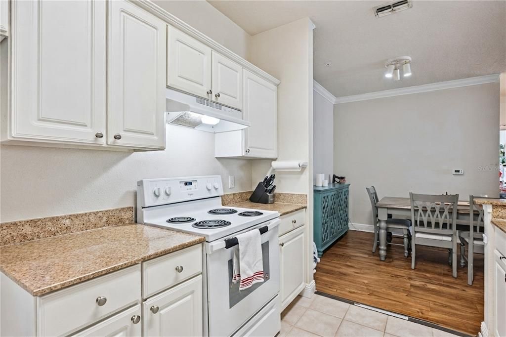 For Sale: $295,000 (3 beds, 2 baths, 1340 Square Feet)
