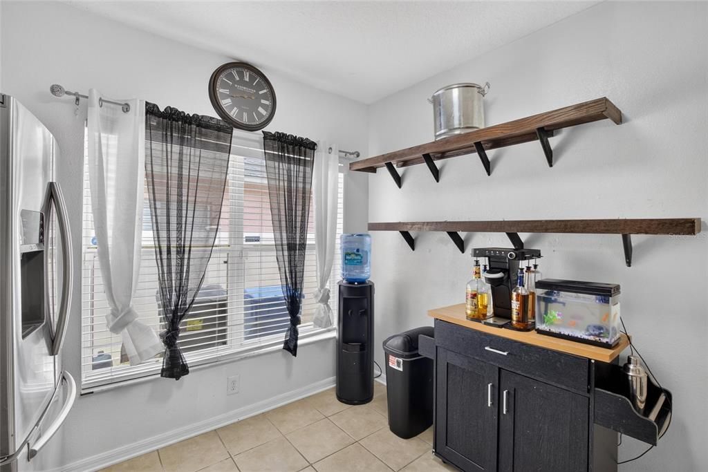 En Venta: $289,000 (3 camas, 2 baños, 1206 Pies cuadrados)