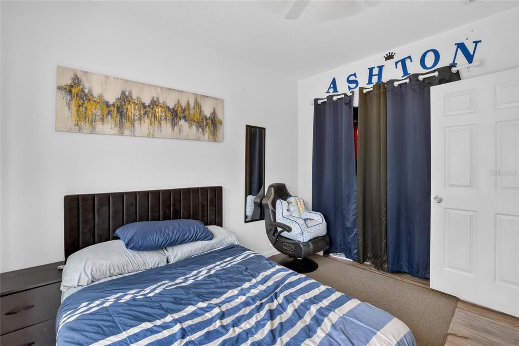 En Venta: $289,000 (3 camas, 2 baños, 1206 Pies cuadrados)
