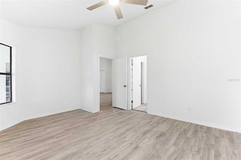 En Venta: $375,000 (3 camas, 2 baños, 1344 Pies cuadrados)