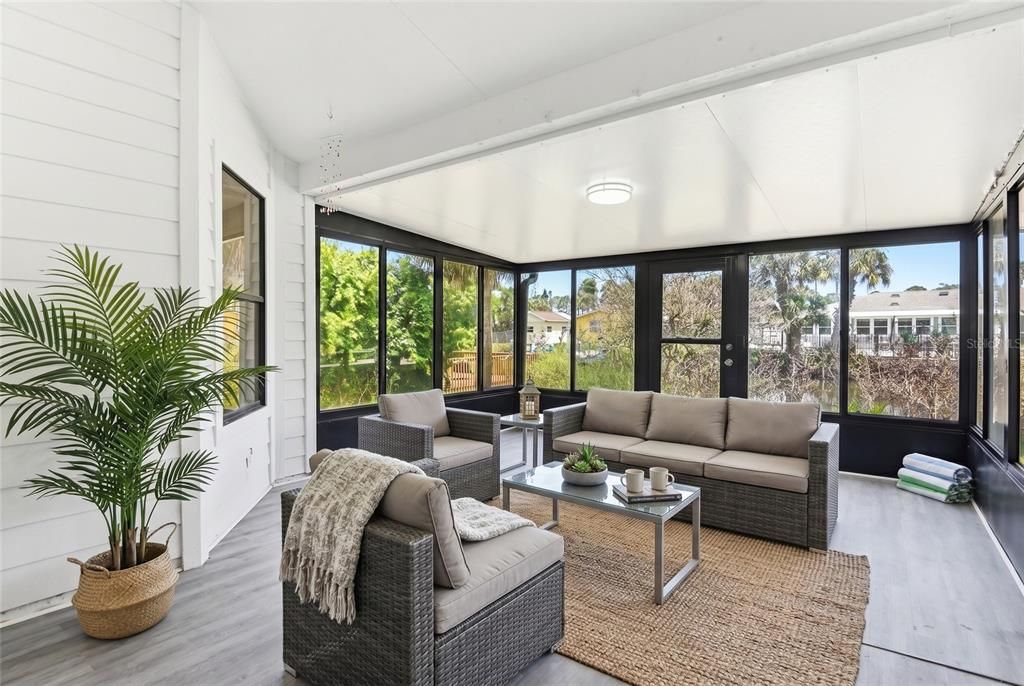 En Venta: $375,000 (3 camas, 2 baños, 1344 Pies cuadrados)