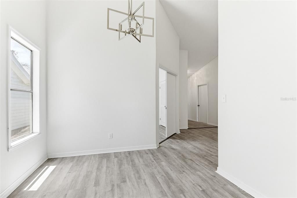 En Venta: $375,000 (3 camas, 2 baños, 1344 Pies cuadrados)