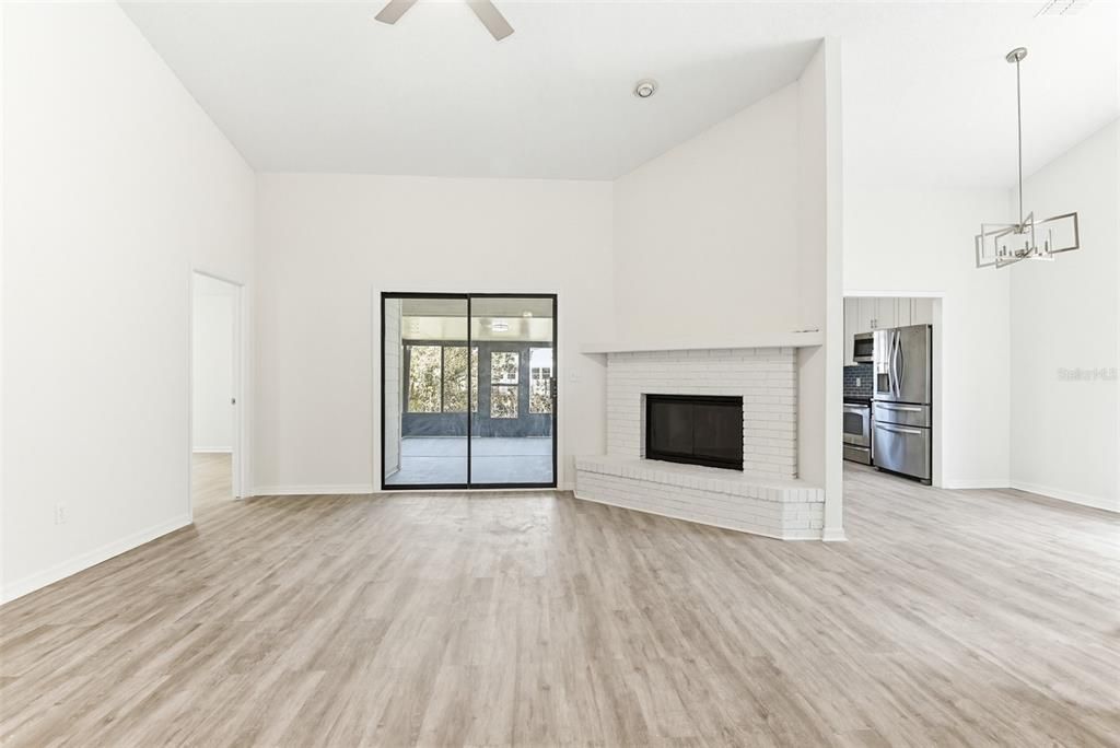 En Venta: $375,000 (3 camas, 2 baños, 1344 Pies cuadrados)