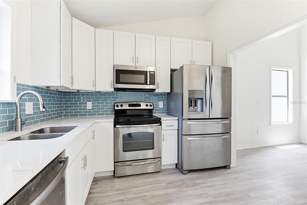 En Venta: $375,000 (3 camas, 2 baños, 1344 Pies cuadrados)