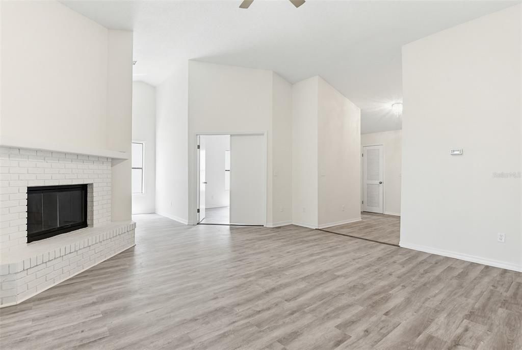 En Venta: $375,000 (3 camas, 2 baños, 1344 Pies cuadrados)