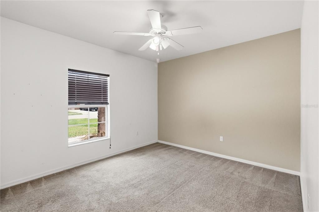 For Sale: $373,000 (4 beds, 2 baths, 2184 Square Feet)