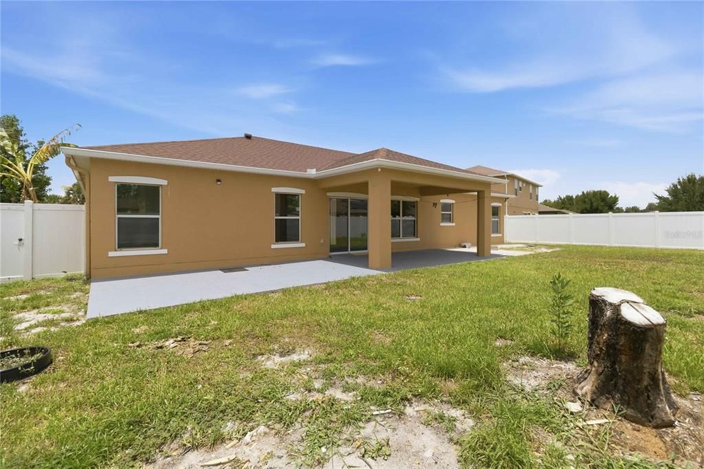 For Sale: $373,000 (4 beds, 2 baths, 2184 Square Feet)