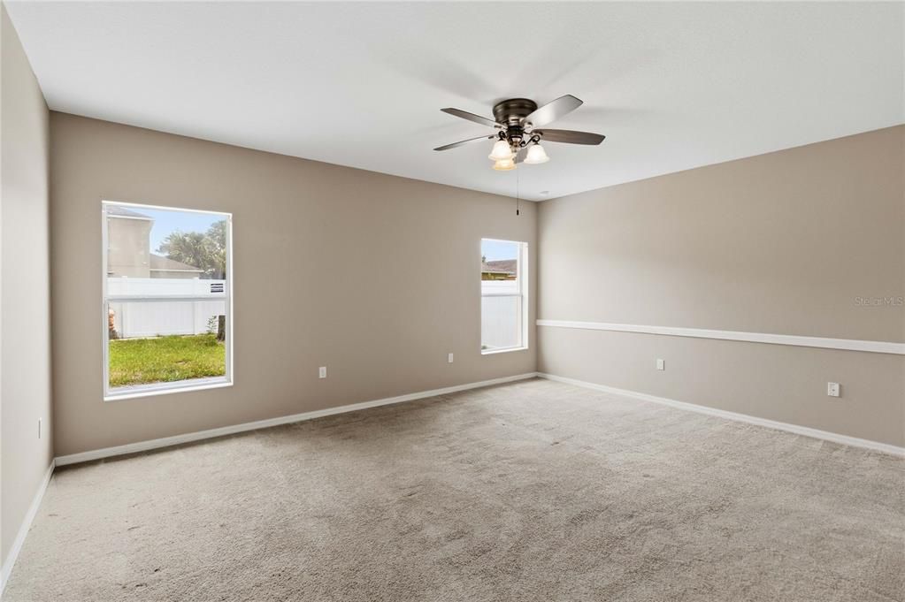 For Sale: $373,000 (4 beds, 2 baths, 2184 Square Feet)