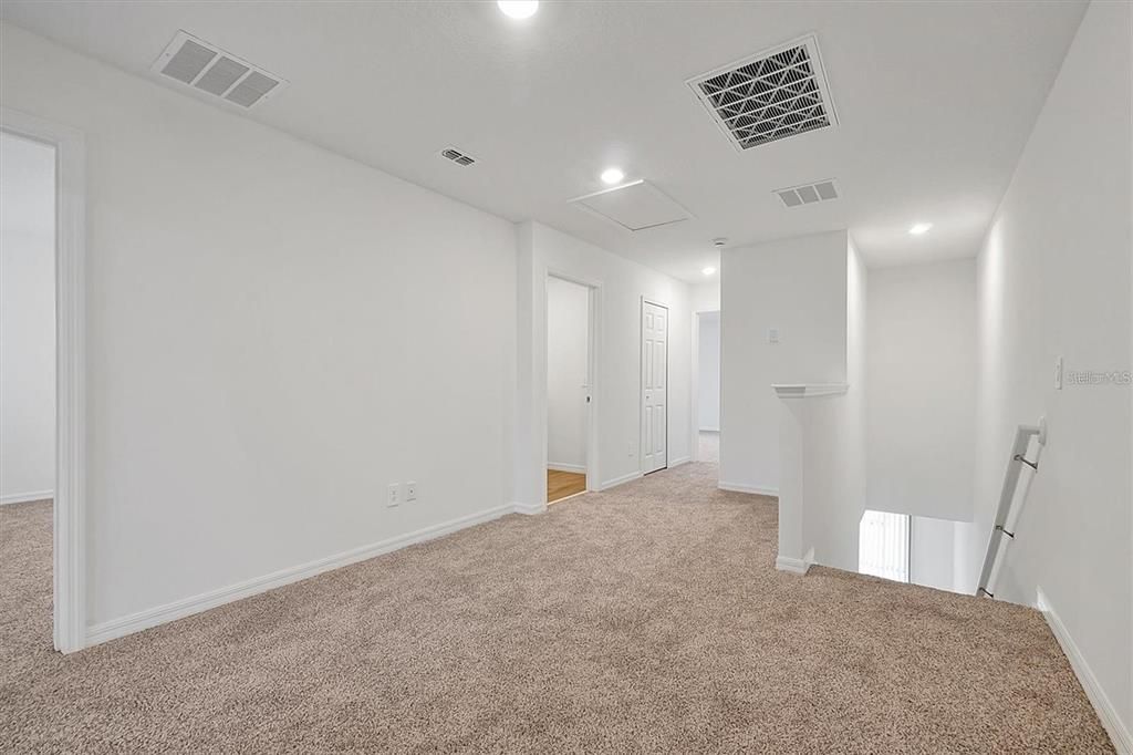 В аренду: $2,475 (3 спален, 2 ванн, 1798 Квадратных фут)