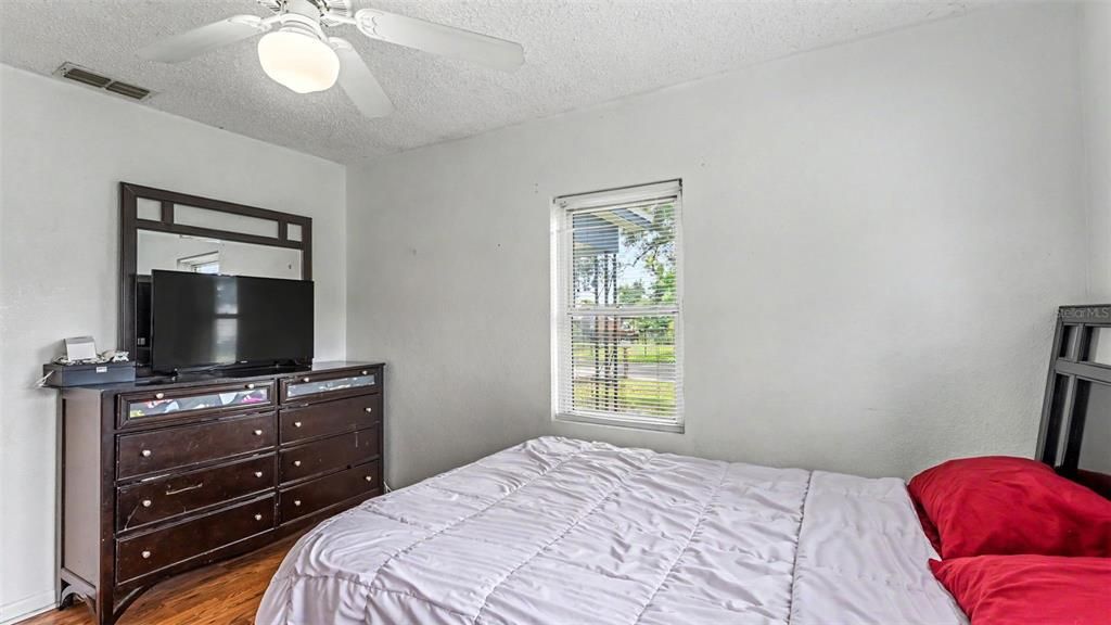 En Venta: $189,900 (2 camas, 1 baños, 720 Pies cuadrados)