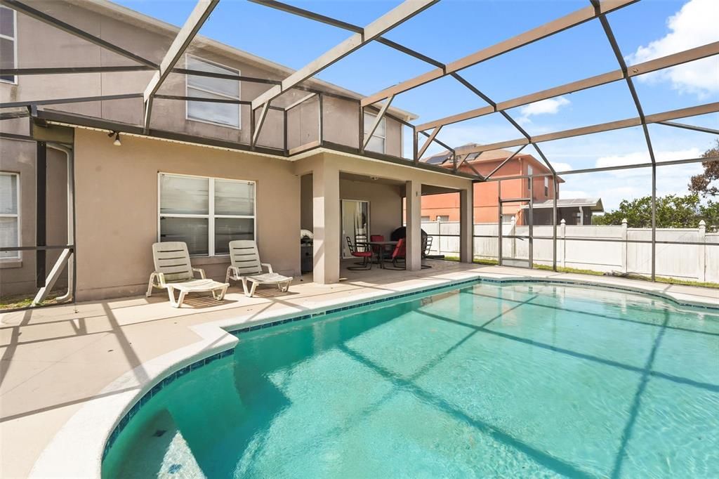 For Sale: $329,990 (4 beds, 3 baths, 2806 Square Feet)