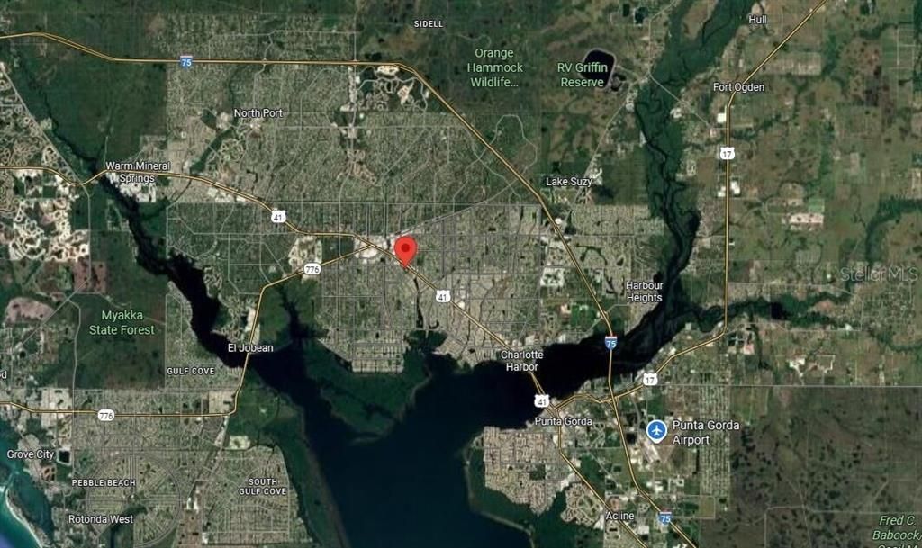 На продажу: $3,850,000 (5.46 acres)