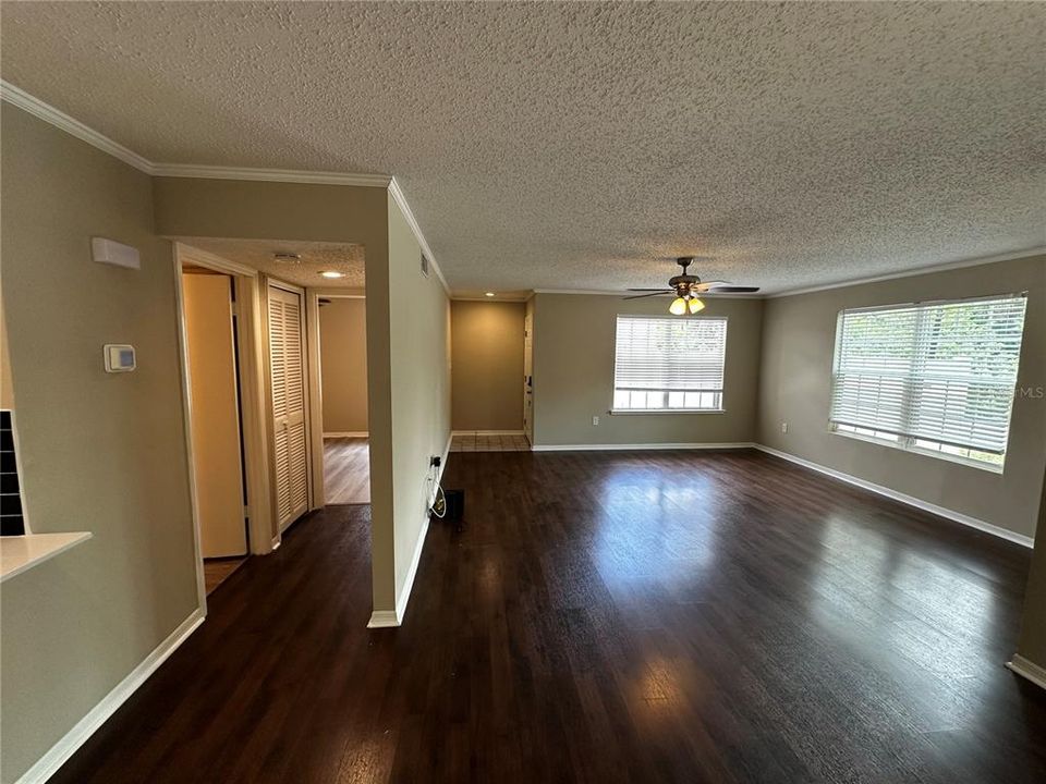 En Venta: $239,000 (2 camas, 2 baños, 1122 Pies cuadrados)