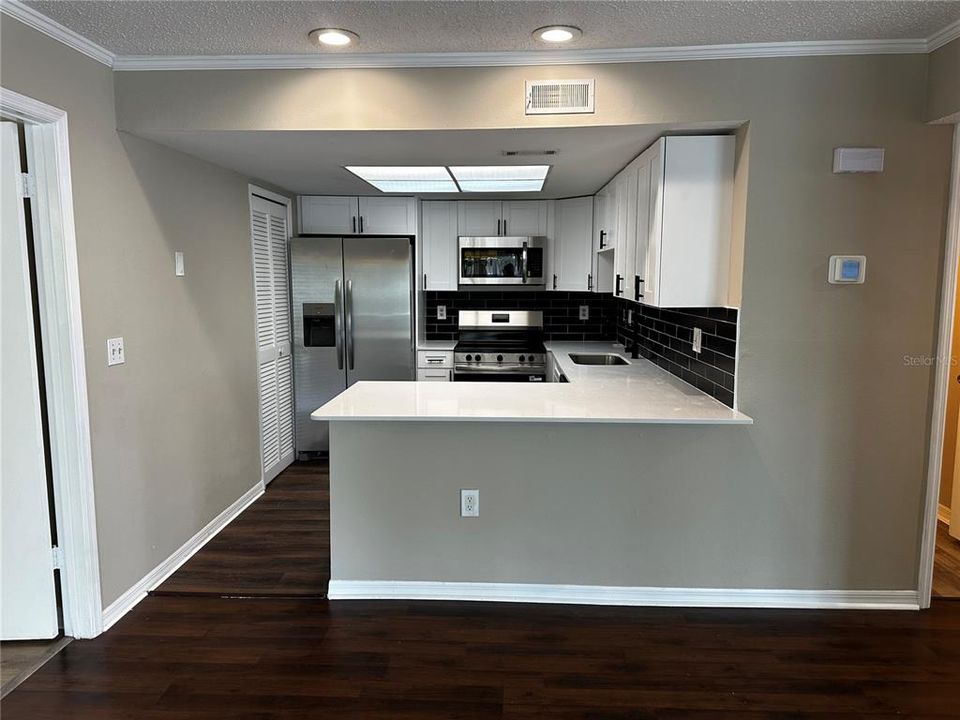 En Venta: $239,000 (2 camas, 2 baños, 1122 Pies cuadrados)