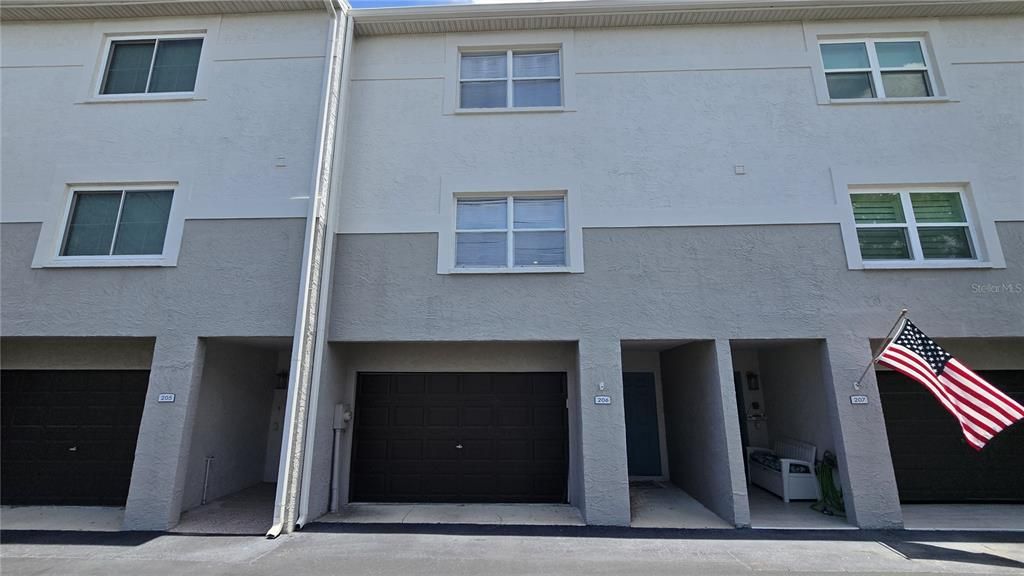 En Venta: $375,000 (3 camas, 3 baños, 2140 Pies cuadrados)