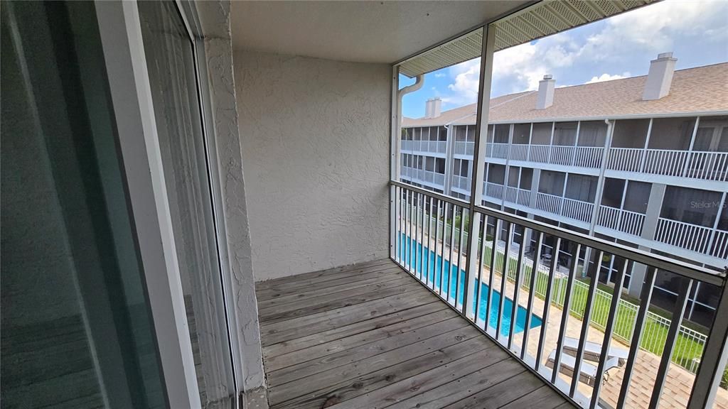 En Venta: $375,000 (3 camas, 3 baños, 2140 Pies cuadrados)