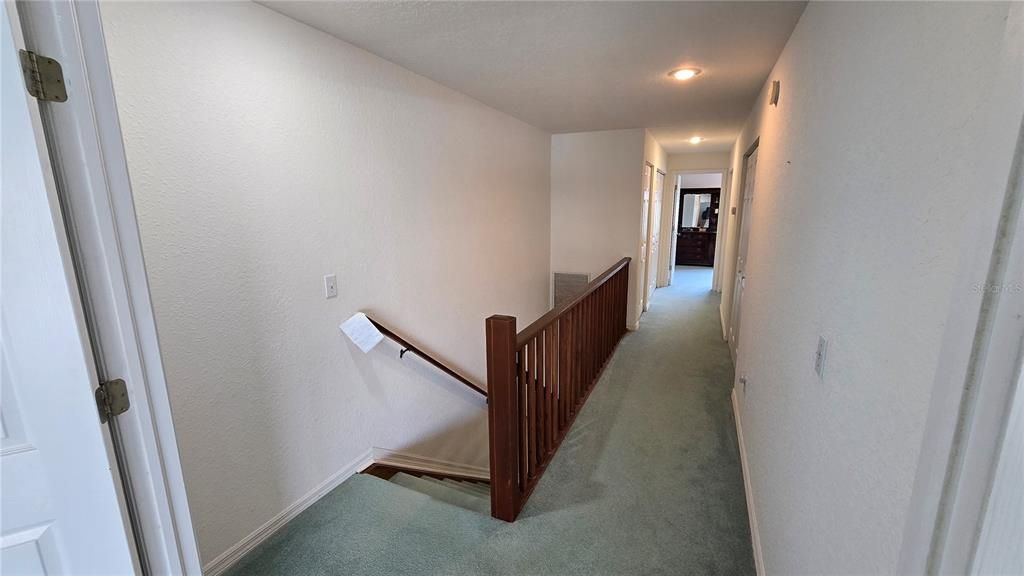 En Venta: $375,000 (3 camas, 3 baños, 2140 Pies cuadrados)