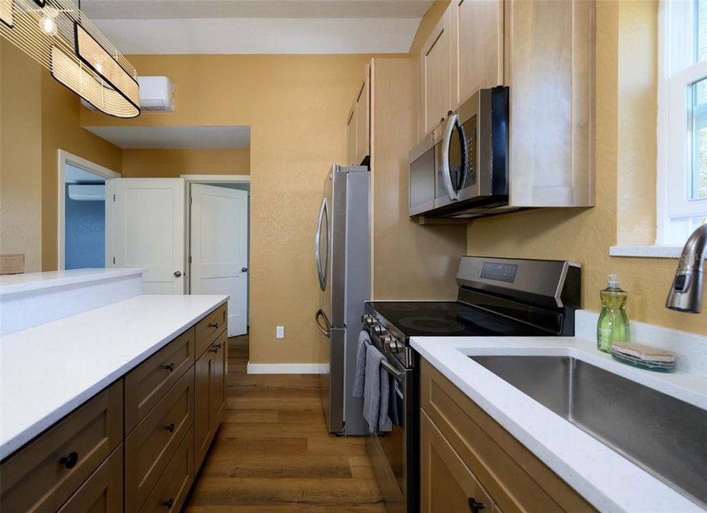 В аренду: $2,000 (1 спален, 1 ванн, 484 Квадратных фут)