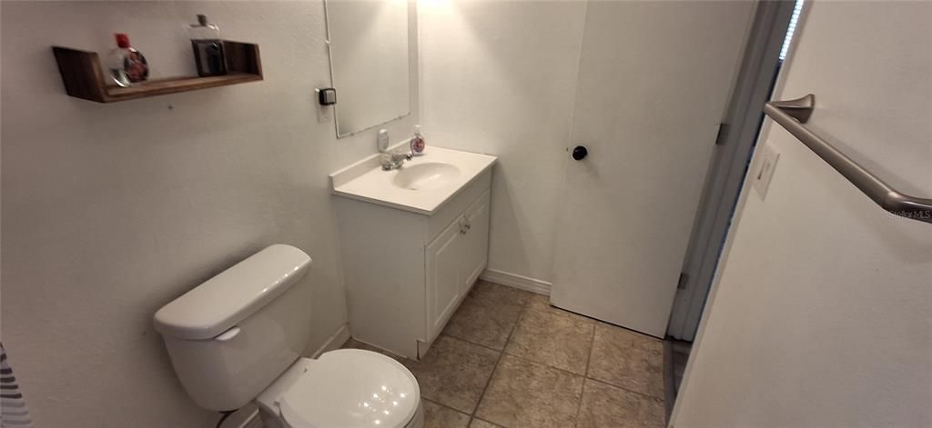 En Venta: $435,900 (3 camas, 2 baños, 1242 Pies cuadrados)