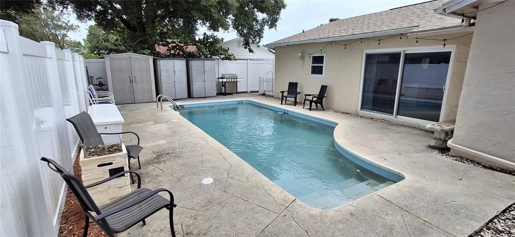 En Venta: $435,900 (3 camas, 2 baños, 1242 Pies cuadrados)