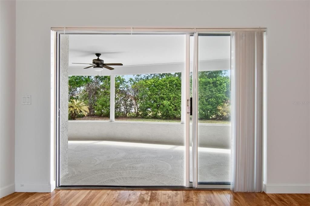 For Rent: $2,300 (3 beds, 2 baths, 2076 Square Feet)