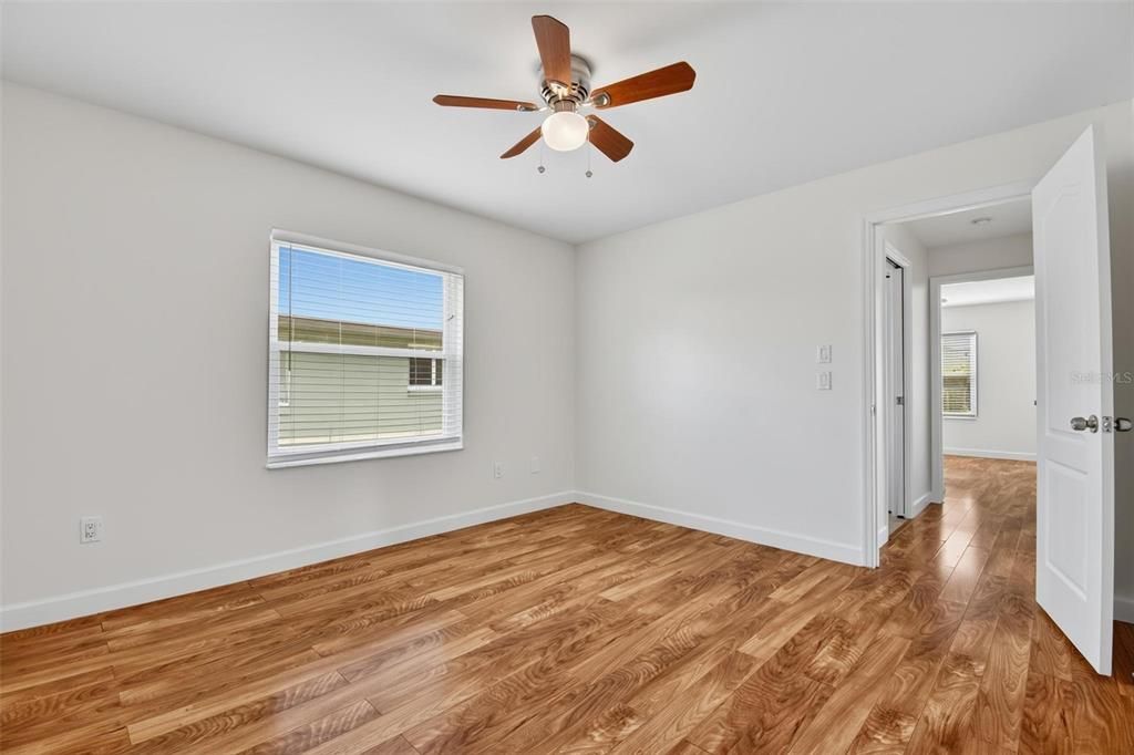 For Rent: $2,300 (3 beds, 2 baths, 2076 Square Feet)