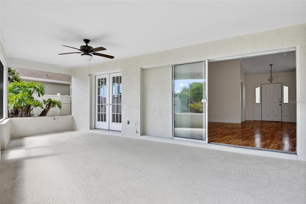 For Rent: $2,300 (3 beds, 2 baths, 2076 Square Feet)