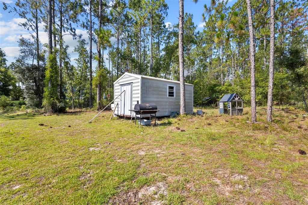 На продажу: $189,900 (3 спален, 2 ванн, 1456 Квадратных фут)