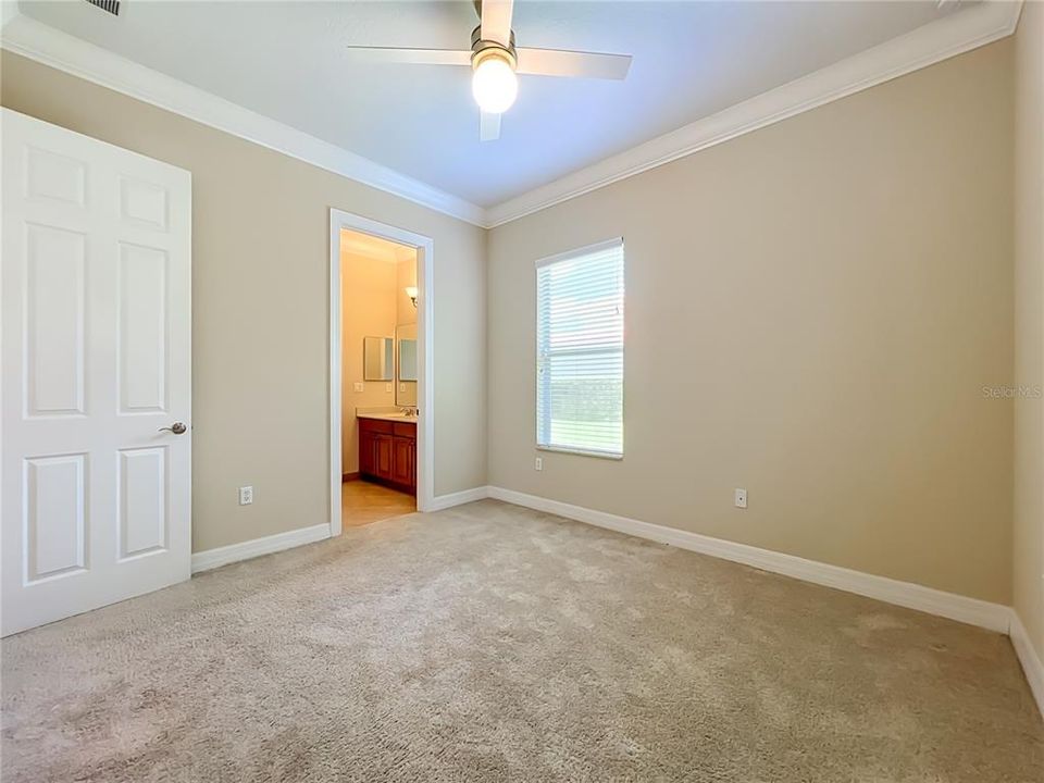 For Sale: $870,000 (4 beds, 4 baths, 3078 Square Feet)
