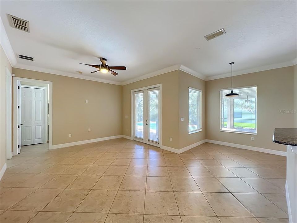 For Sale: $870,000 (4 beds, 4 baths, 3078 Square Feet)