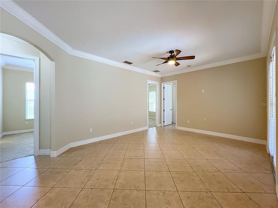 For Sale: $870,000 (4 beds, 4 baths, 3078 Square Feet)