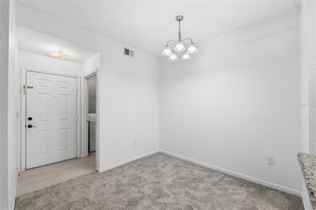 For Sale: $135,000 (1 beds, 1 baths, 780 Square Feet)