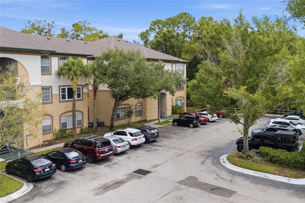 For Sale: $135,000 (1 beds, 1 baths, 780 Square Feet)