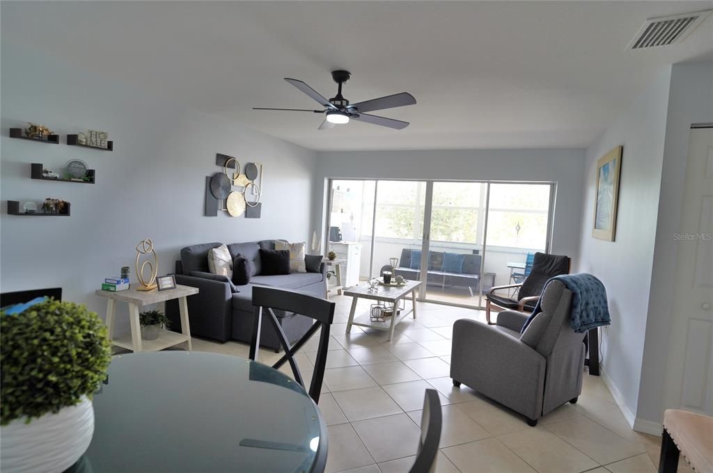 En Venta: $72,900 (1 camas, 1 baños, 672 Pies cuadrados)
