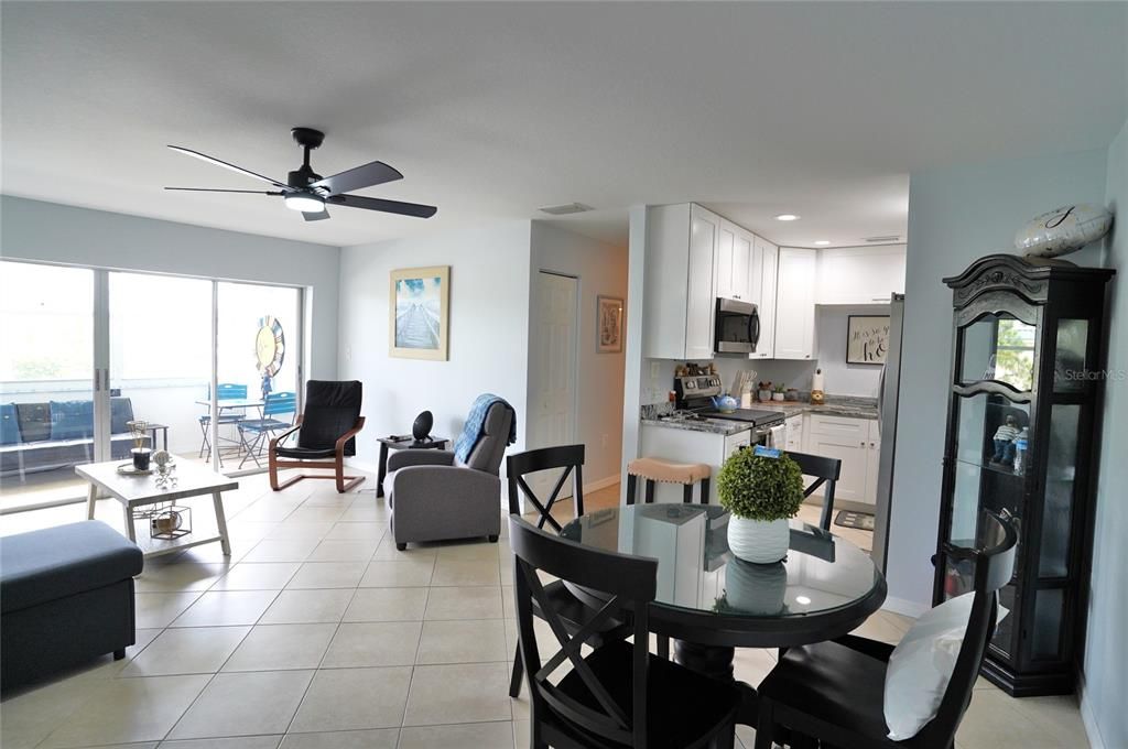 En Venta: $72,900 (1 camas, 1 baños, 672 Pies cuadrados)