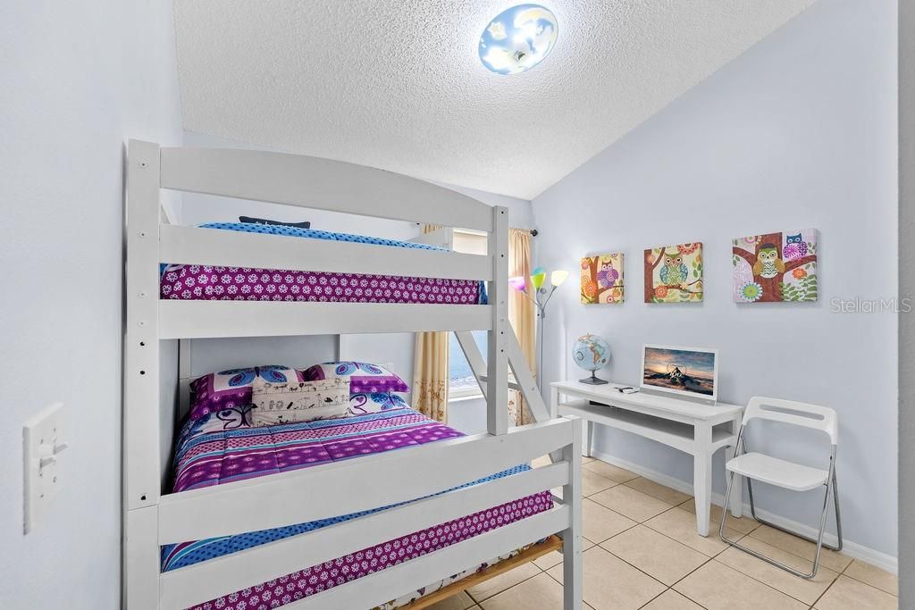 На продажу: $365,000 (3 спален, 2 ванн, 1480 Квадратных фут)