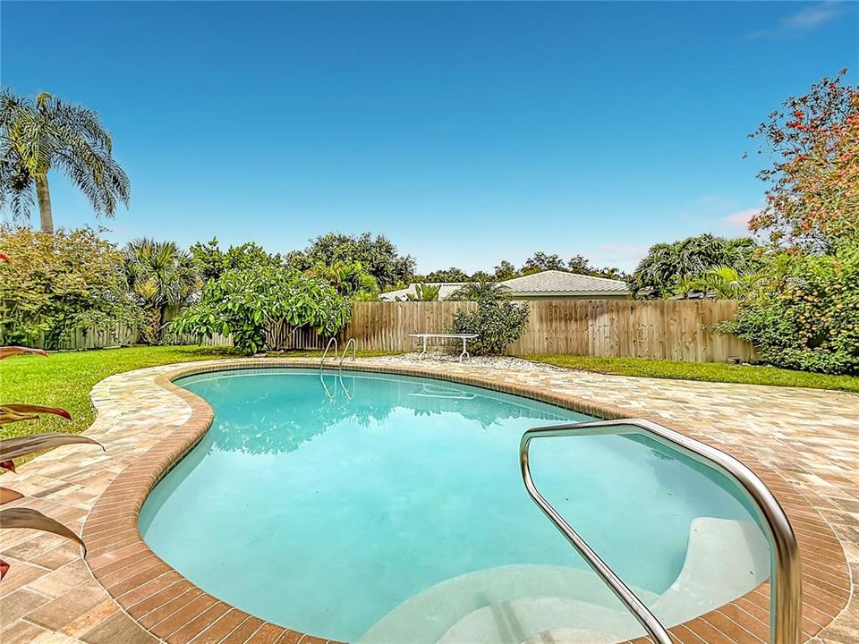 En Venta: $524,900 (3 camas, 2 baños, 1795 Pies cuadrados)