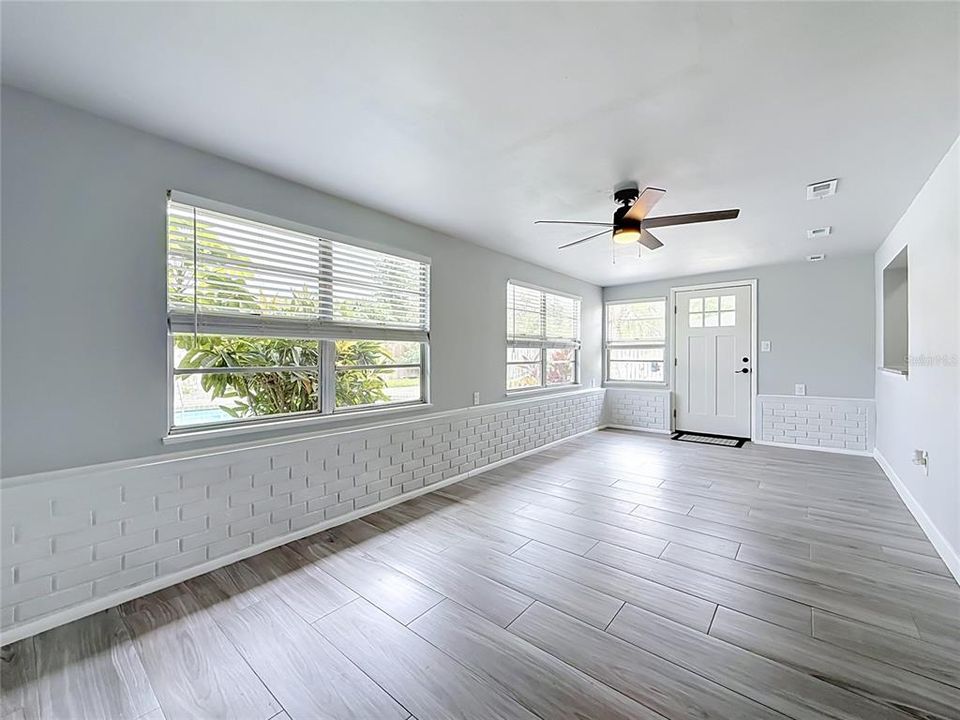 En Venta: $524,900 (3 camas, 2 baños, 1795 Pies cuadrados)