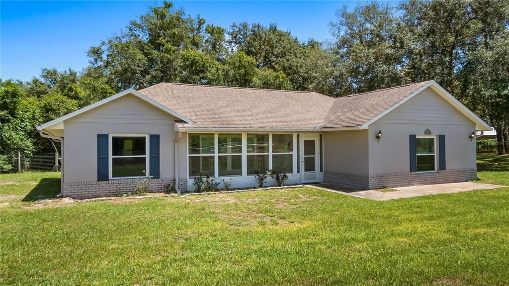 For Sale: $475,000 (4 beds, 2 baths, 1985 Square Feet)