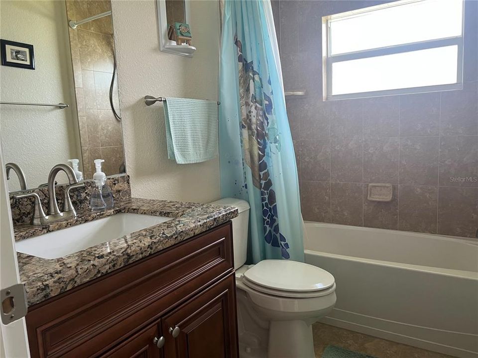 For Sale: $409,000 (3 beds, 2 baths, 1605 Square Feet)