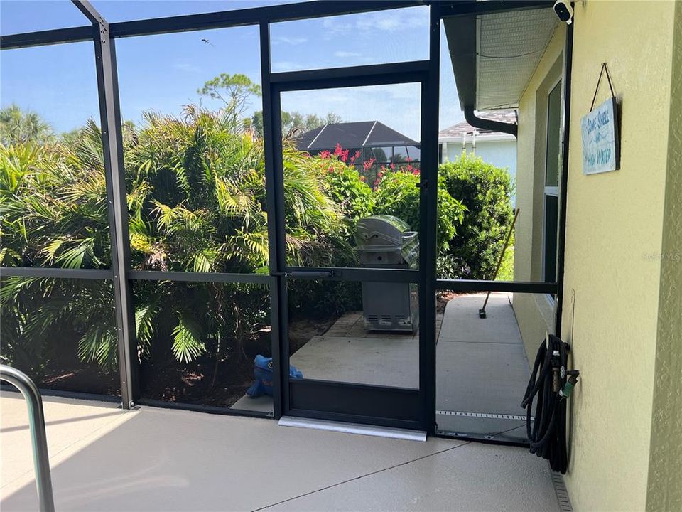 For Sale: $409,000 (3 beds, 2 baths, 1605 Square Feet)